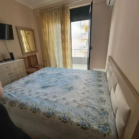 דירה For Rent *