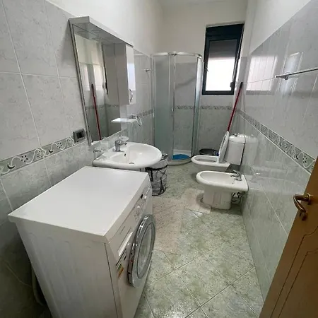 דירה For Rent Vlorë
